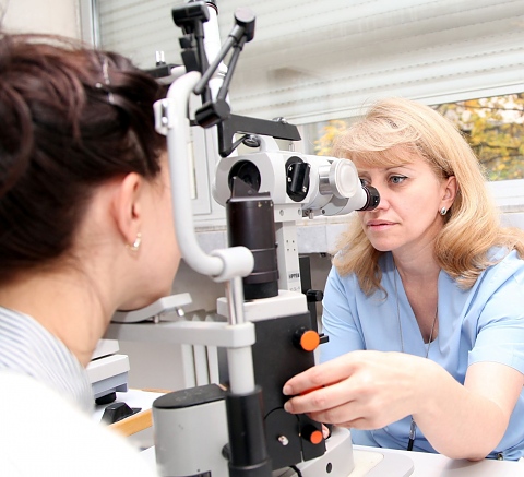 ВМА: Безплатни очни прегледи за катаракта и глаукома