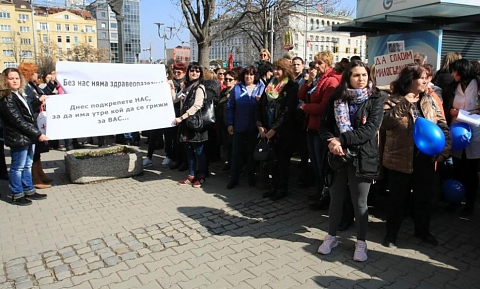 Мая Илиева протестите продължават