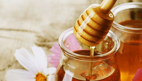 Съвети за жените: Тампони с мед при млечниц