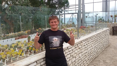 Галин Радков: Аз съм глухонямо момче отдало сърцето си на Ботаническата градина в Балчик