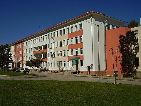 подпомагане дейността на болницата във Враца