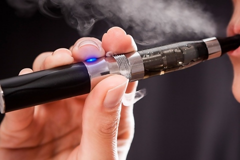 Избягвайте електронни цигари с тетрахидроканабинол, за да се предпазите от заболяване