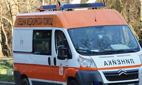 Фирма спира обществена поръчка за 400 линейки