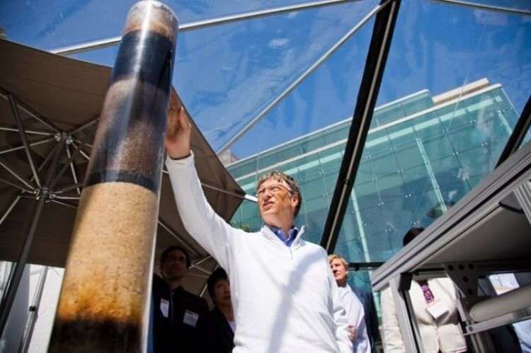Бил Гейтс разработва тоалетна без вода и канализация