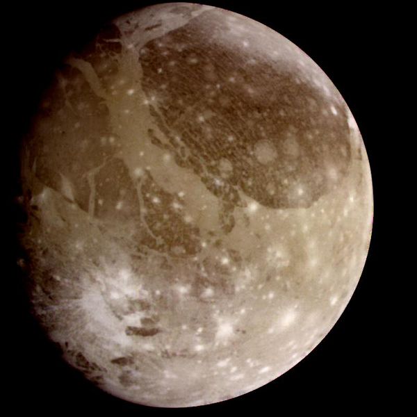 Галилей открива Ганимед, спътник на Юпитер - Е-здравей