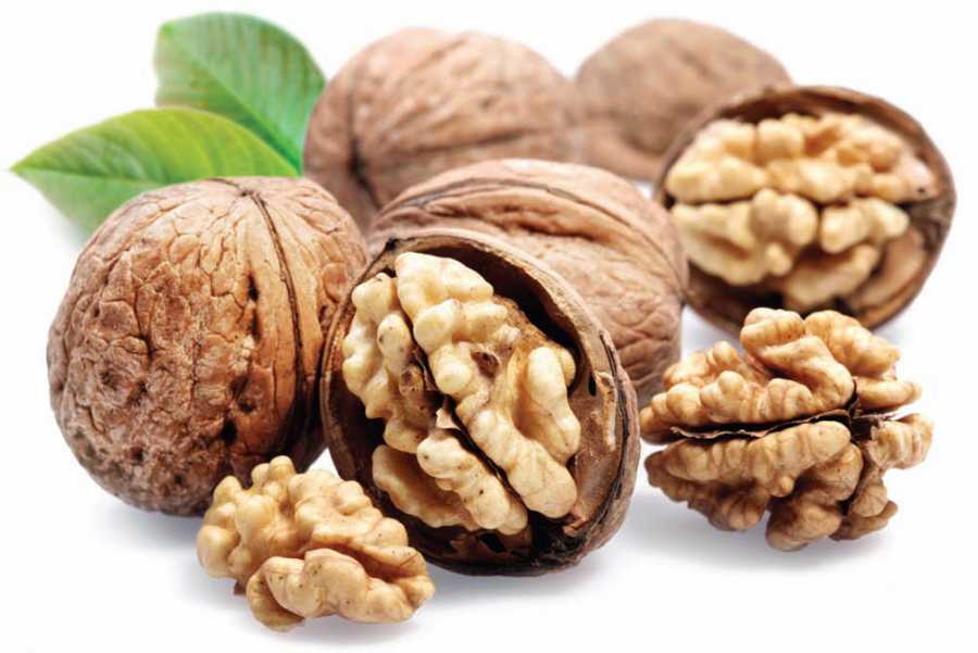 Орехи при подагра и артрит