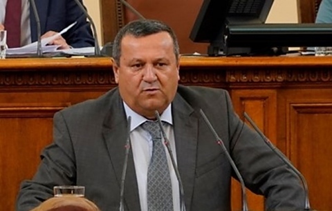 Депутатът Хасан Адемов е с коронавирус