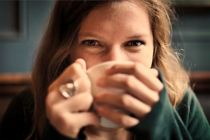 Сутрешното кафе и чай намаляват риска от инсулт и деменция