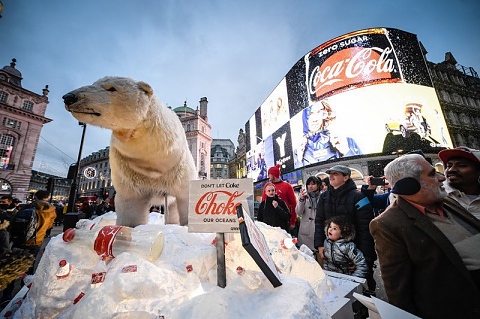 Coca-Cola няма да откаже пластмасови бутилки за еднократна употреба