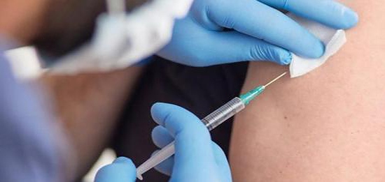 Ново изследване: По-вероятно е да получим странични ефекти след ваксинации, ако ги очакваме