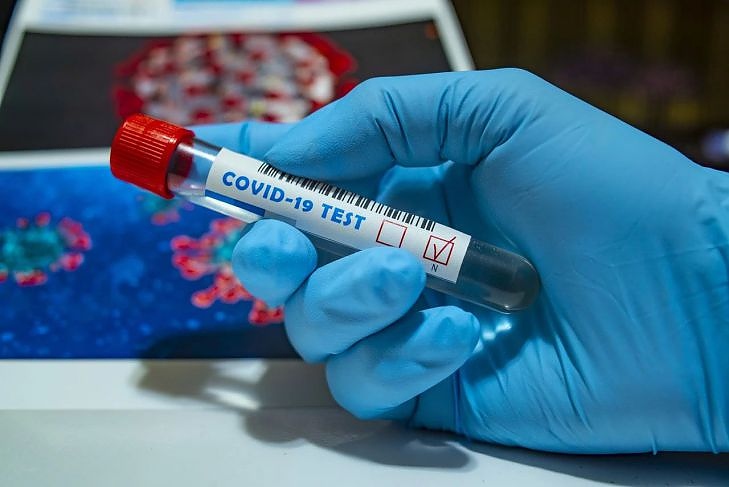 Ръкавиците са опасни: Лекари развенчаха мита за защита срещу коронавирус
