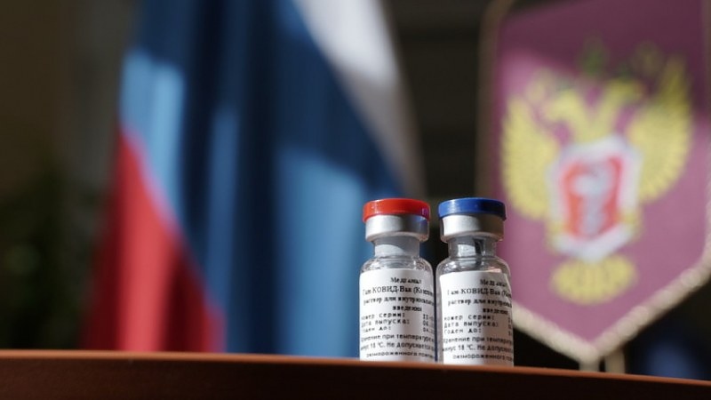 Руската ваксина за коронавирус несъвместима с алкохол