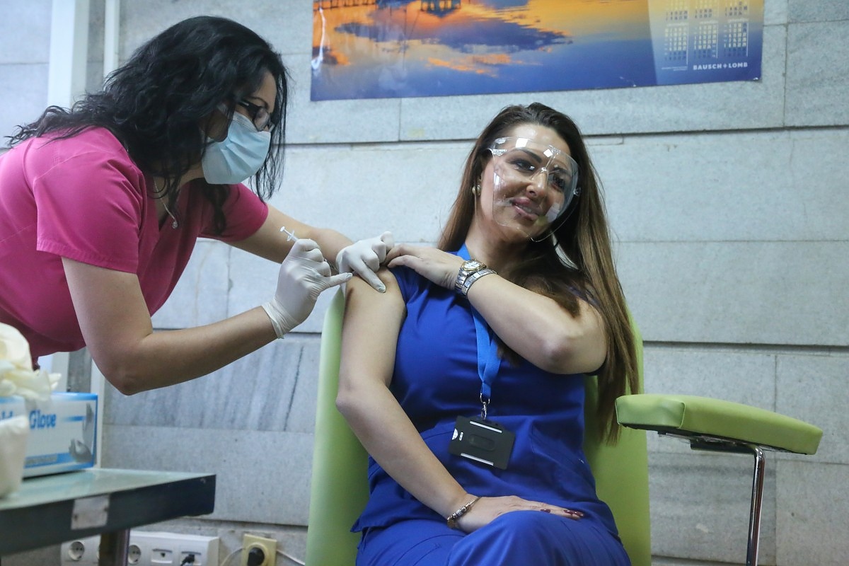 Първата ваксинирана с Moderna: Чаках с нетърпение този ден