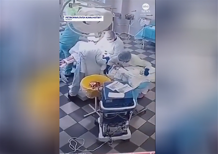 Руски хирурзи запазват хладнокръвие по време на земетресение 8.8 в Камчатка