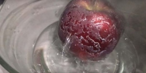 Премахване на пестицидите по ябълките