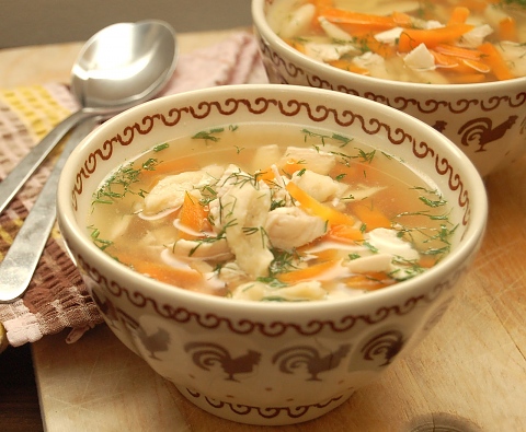 пилешката супа е лек при настинки