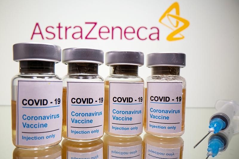 ЕМА: Възможна е връзка между образуването на съсиреци и ваксината на 