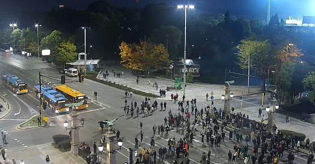 Протестиращи срещу зеления сертификат блокираха Орлов мост