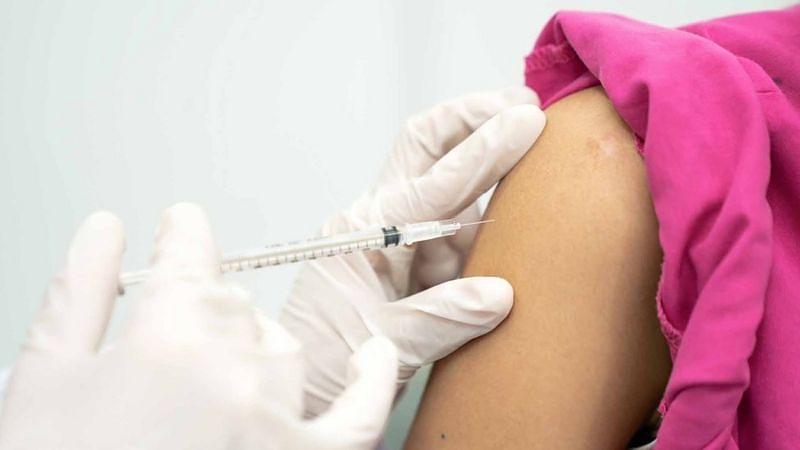 BBC: Ще имаме ваксина на Pfizer срещу коронавируса до края на месеца