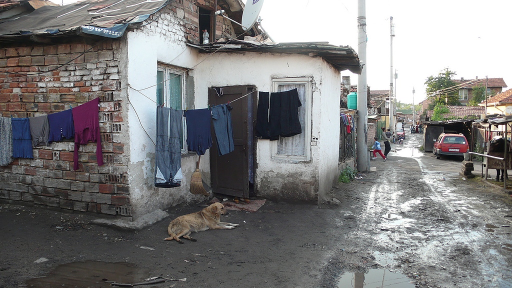 Столична здравна инспекция: Ограничителни мерки в ромските квартали