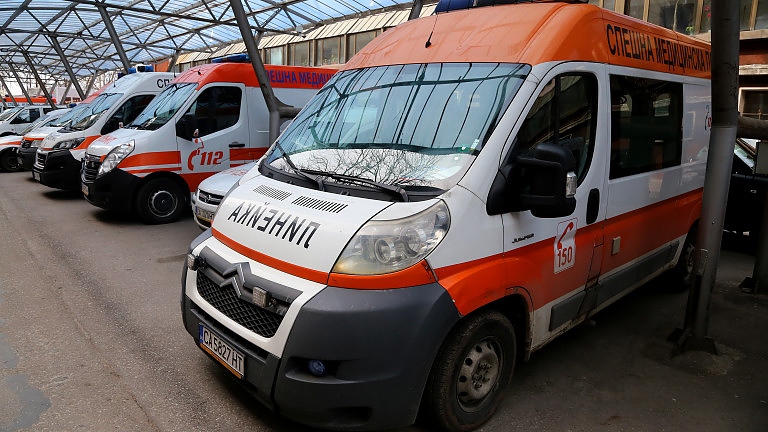 Петима лекари от Спешна помощ в София са диагностицирани с COVID-19 само за ден