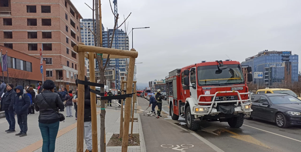 Пожар и евакуация в болница в София