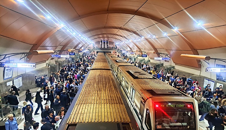 Спира и метрото, стачка