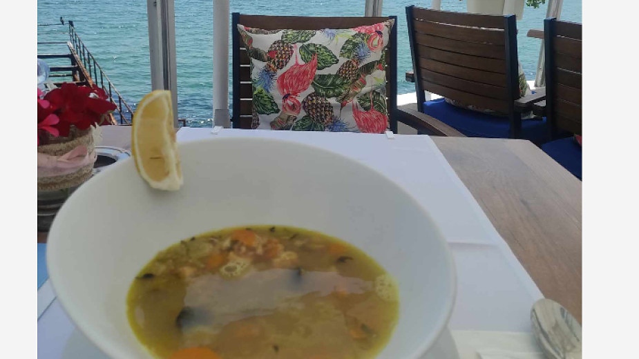 В Созопол: Рибена супа за 19 лв. или рибена чорба за 5 лева