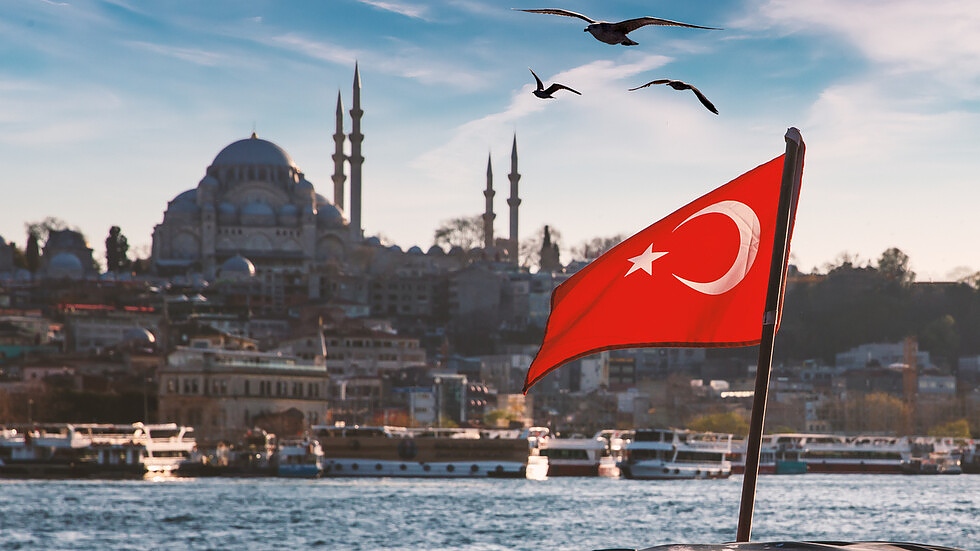 Българското консулство в Истанбул публикува правила за влизане и пътуване в Турция.