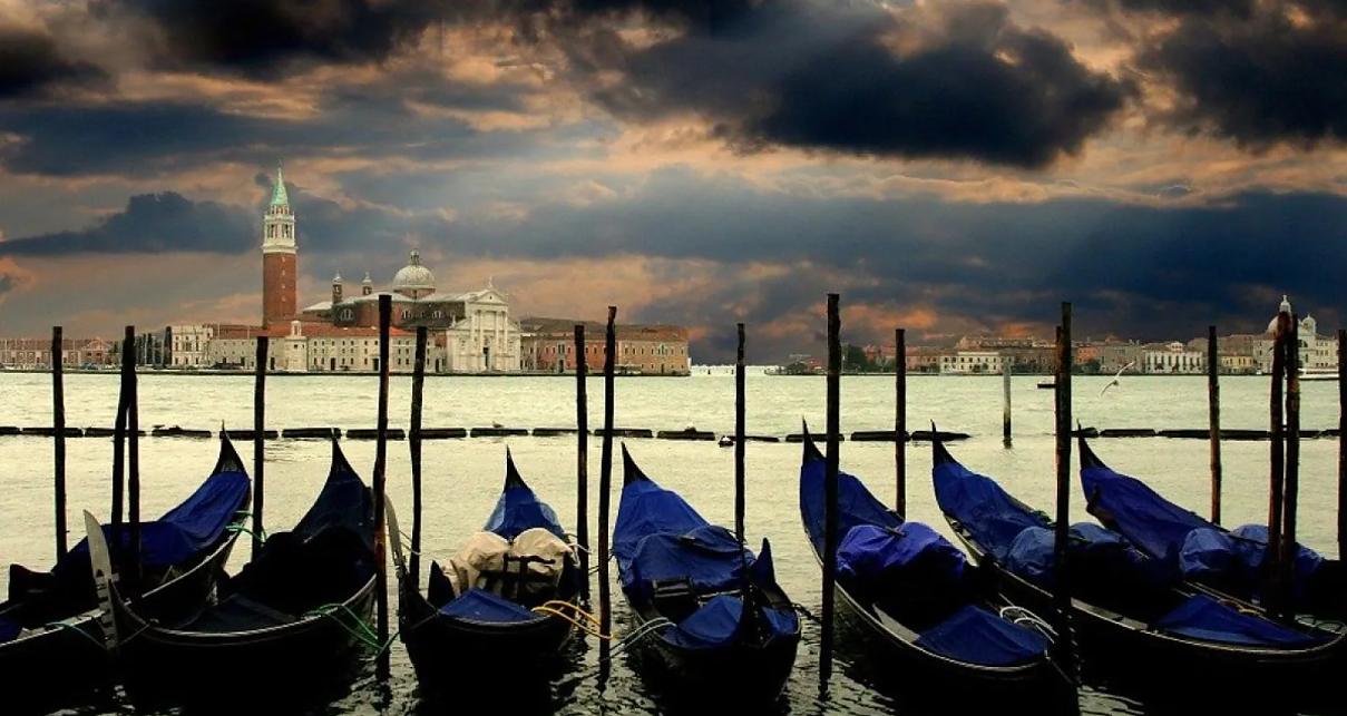 Венеция започва да таксува туристите с входна такса