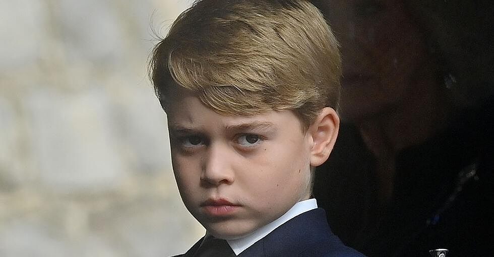 Принц Джордж към съучениците си: Баща ми ще е крал, по-добре внимавайте