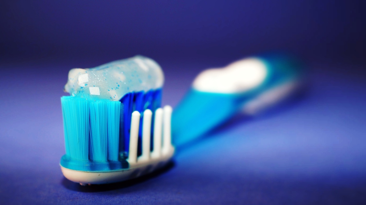 Защо японките замразяват пастата за зъби