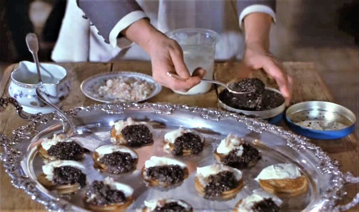 Палачинки с черен хайвер: Рецепта от филм, носител на Оскар