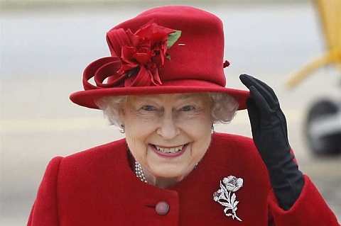Любопитни и странни навици на британската кралица