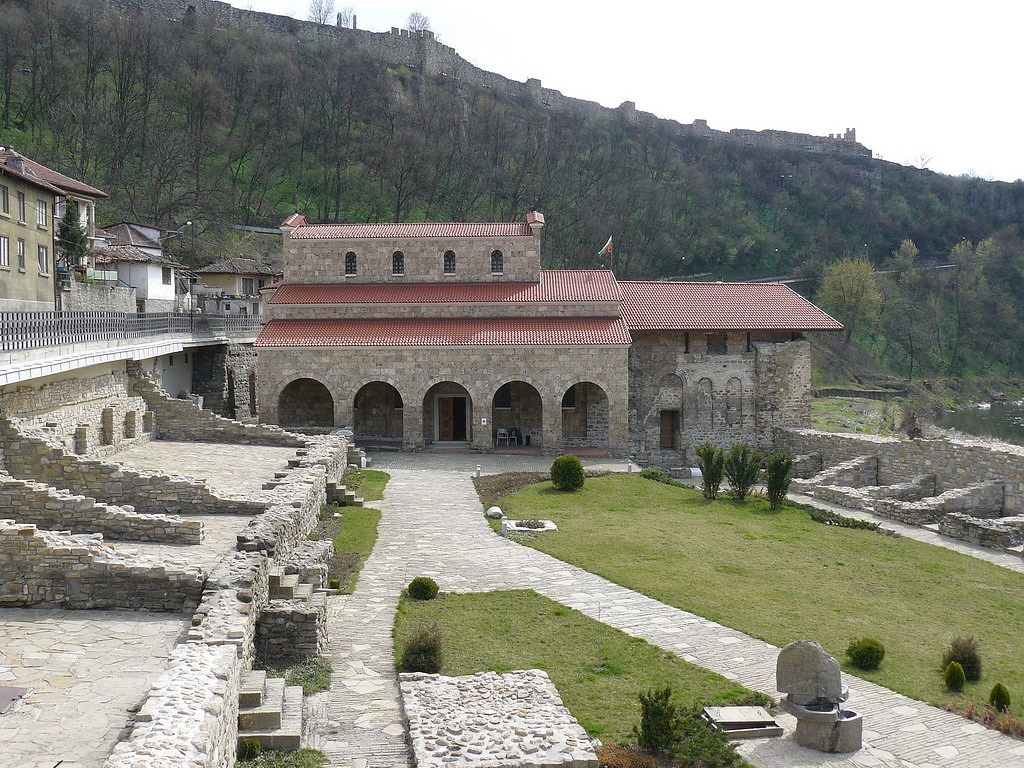 Крумовата гранична колона от Родосто, Омуртаговата и Асеновата колона