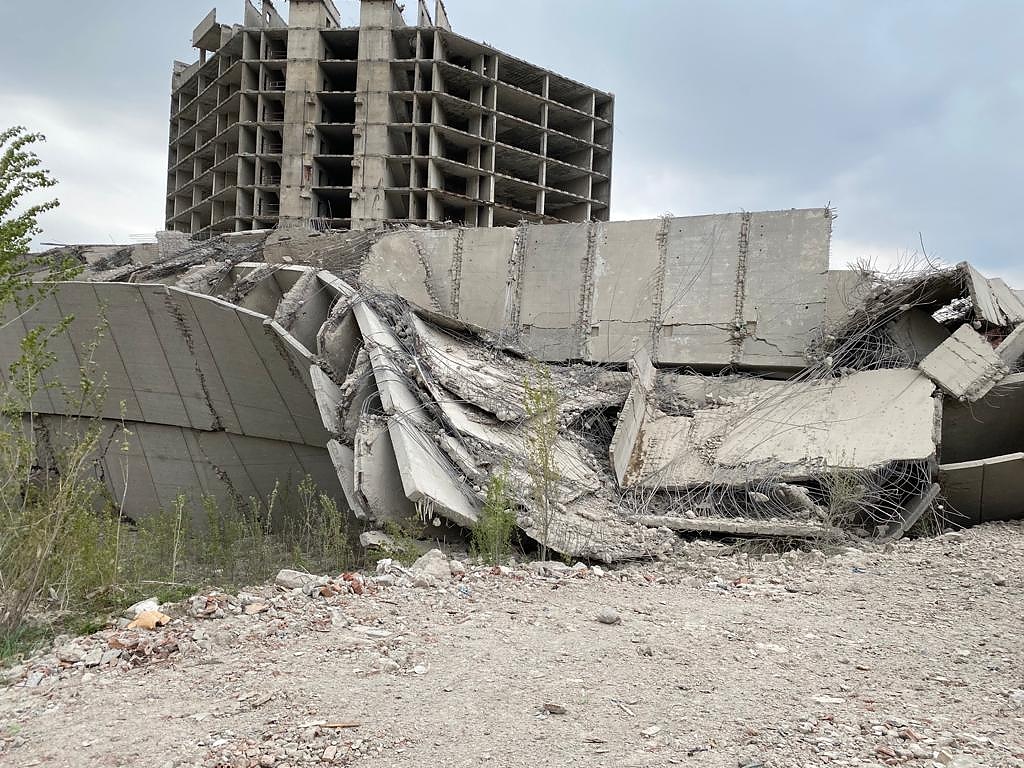 Eмблематичната сграда на ИПК “Родина” бе разрушена, готвят нов проект