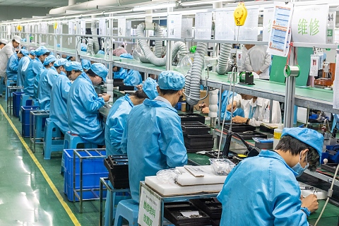 Как се произвеждат смартфони в Китай