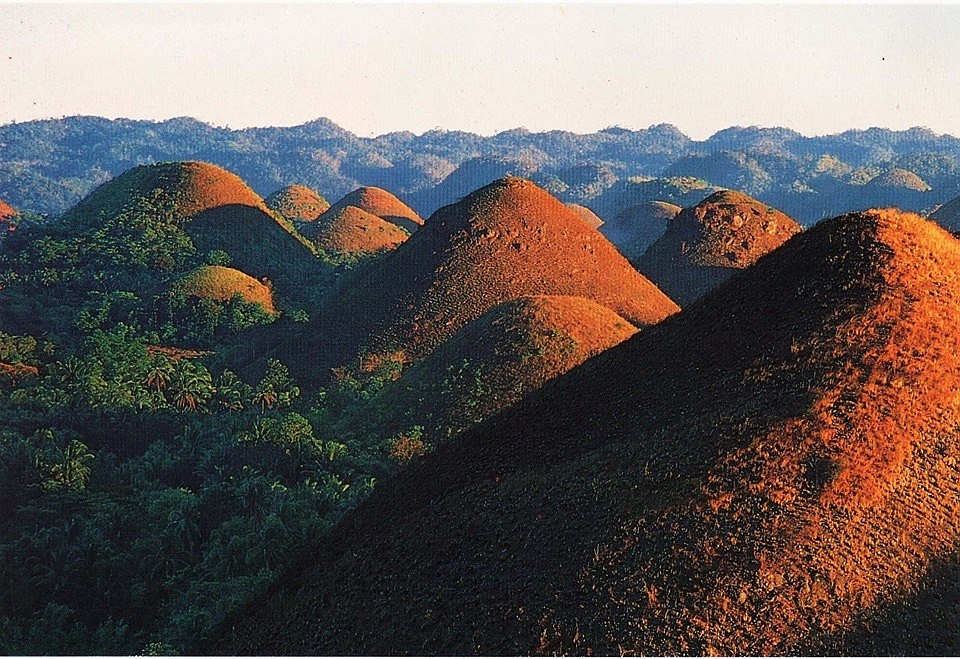 Шоколадови хълмове на Филипините