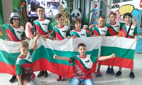 Българчета с медали от Олимпиада по математика
