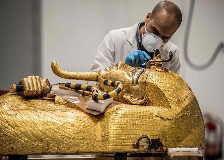Откриха нови гробници в Египет: Светът трепери от проклятието на фараоните