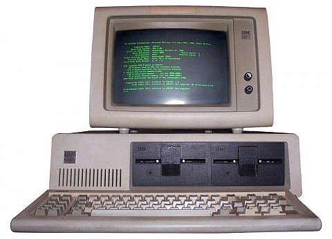Първи персонален компютър IBM PC 