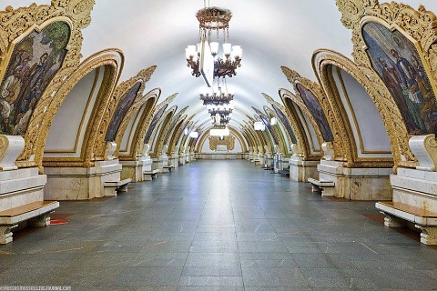 Московско метро - подземен град