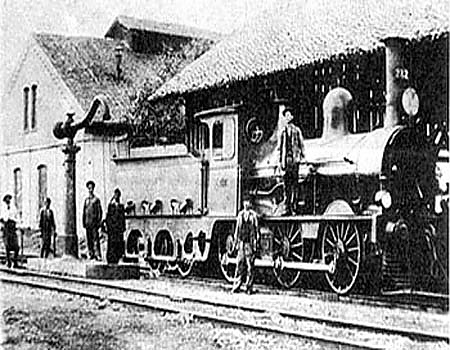Линията Русе - Търново е открита на 8 октомври 1900 г.