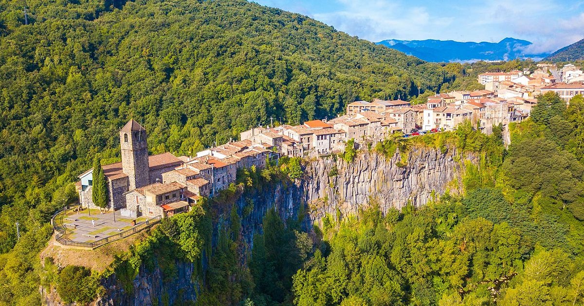 Castellfollit De La Roca