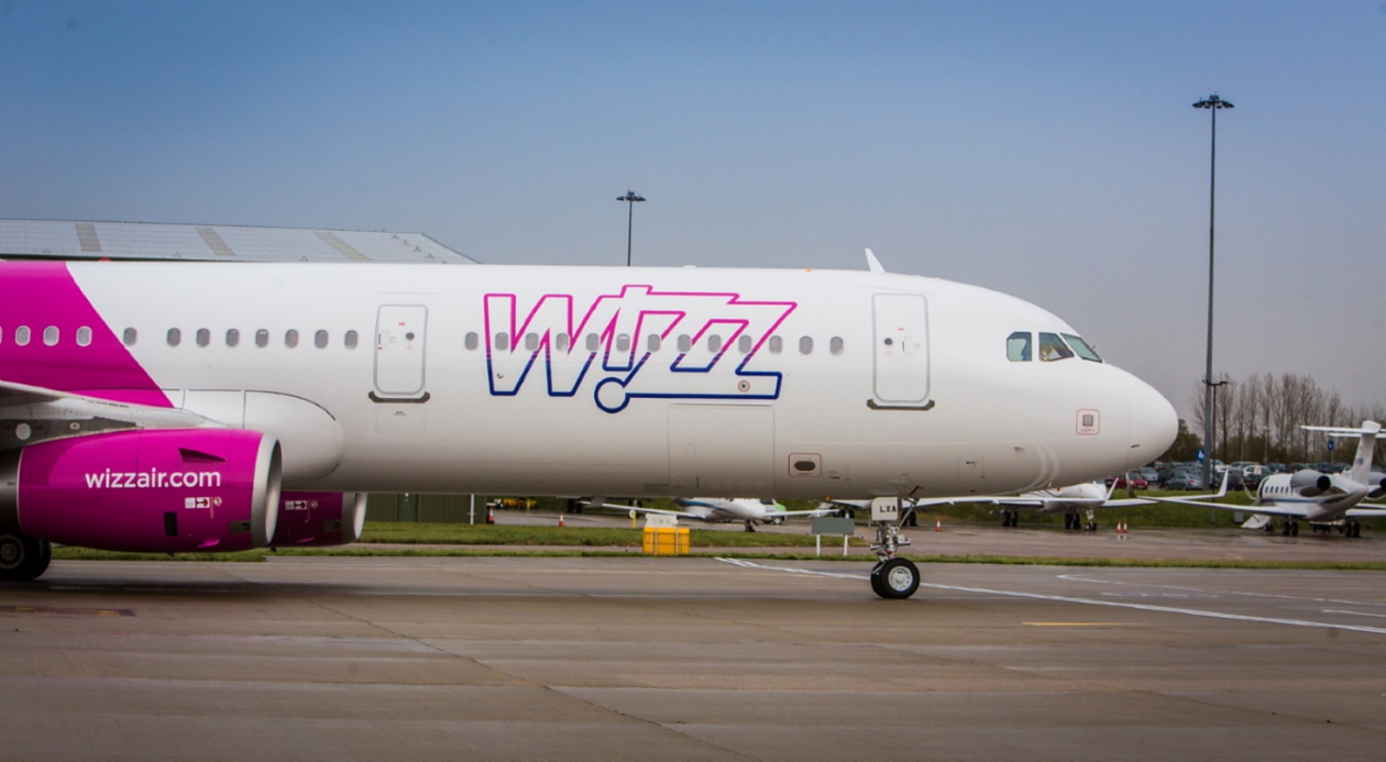 Wizz Air открива база на Гетуик, ще лети за Гърция, Италия, Испания, Малта
