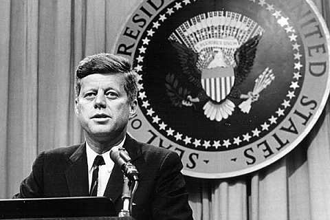 Джон Кенеди е  избран за президент на 8 ноември 1960 г.