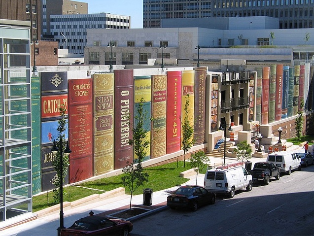 Библиотека в Канзас