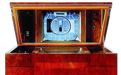 Най-старият телевизор Маркони, произведен 1936 г.