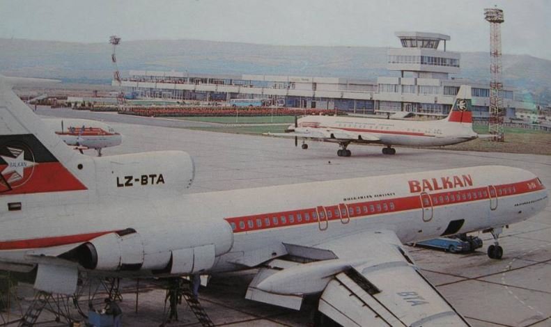 Отвличане на самолет на БГА Балкан във Варна 1983 г
