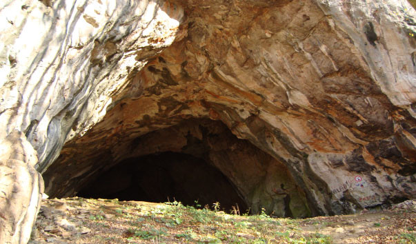 Пещерата Кроманьон